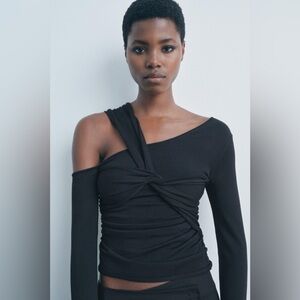 Zara Stylish Black One-Shoulder Top